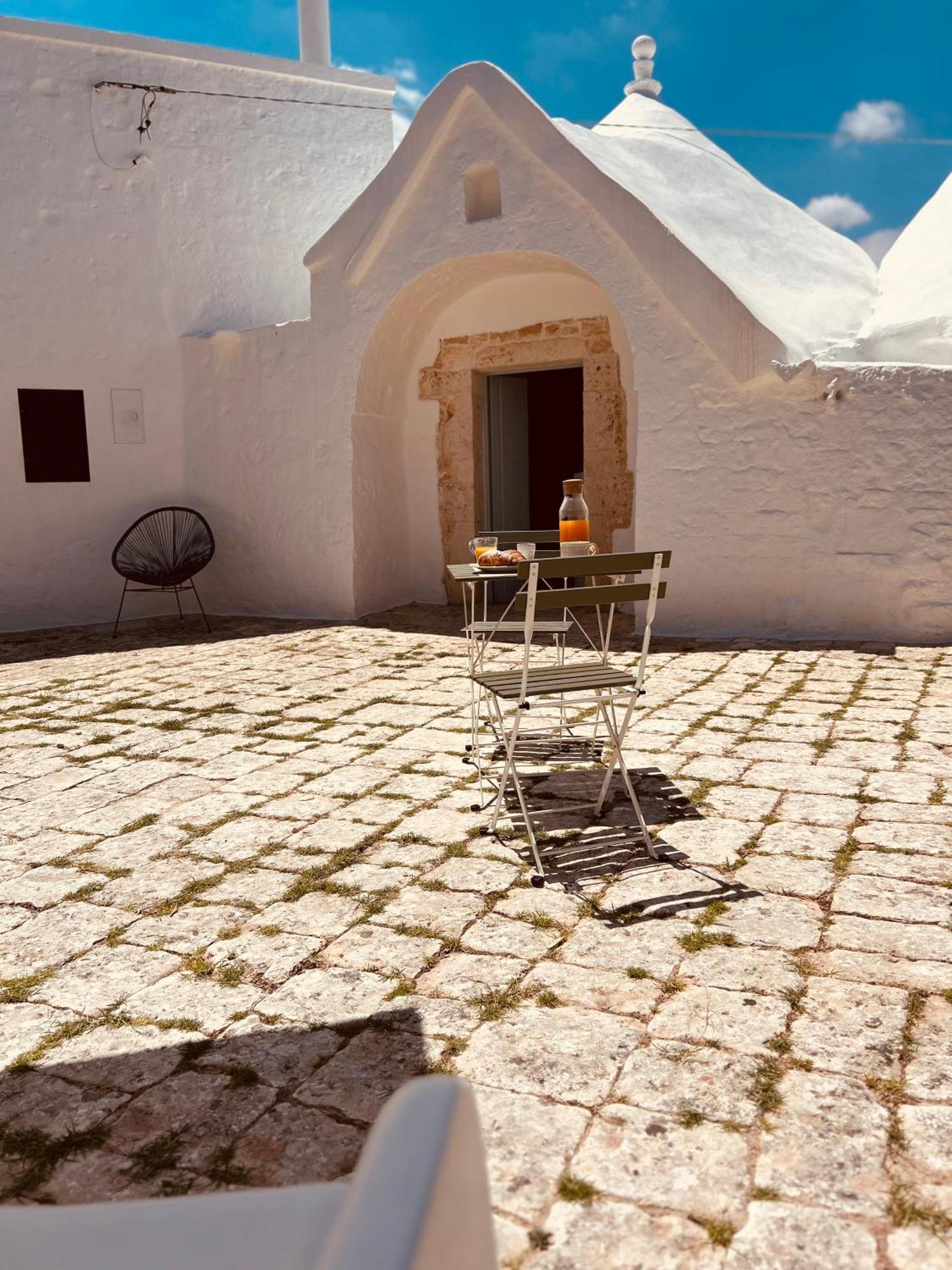 Hostal Trulli In Contrada - Monopoli Exterior foto