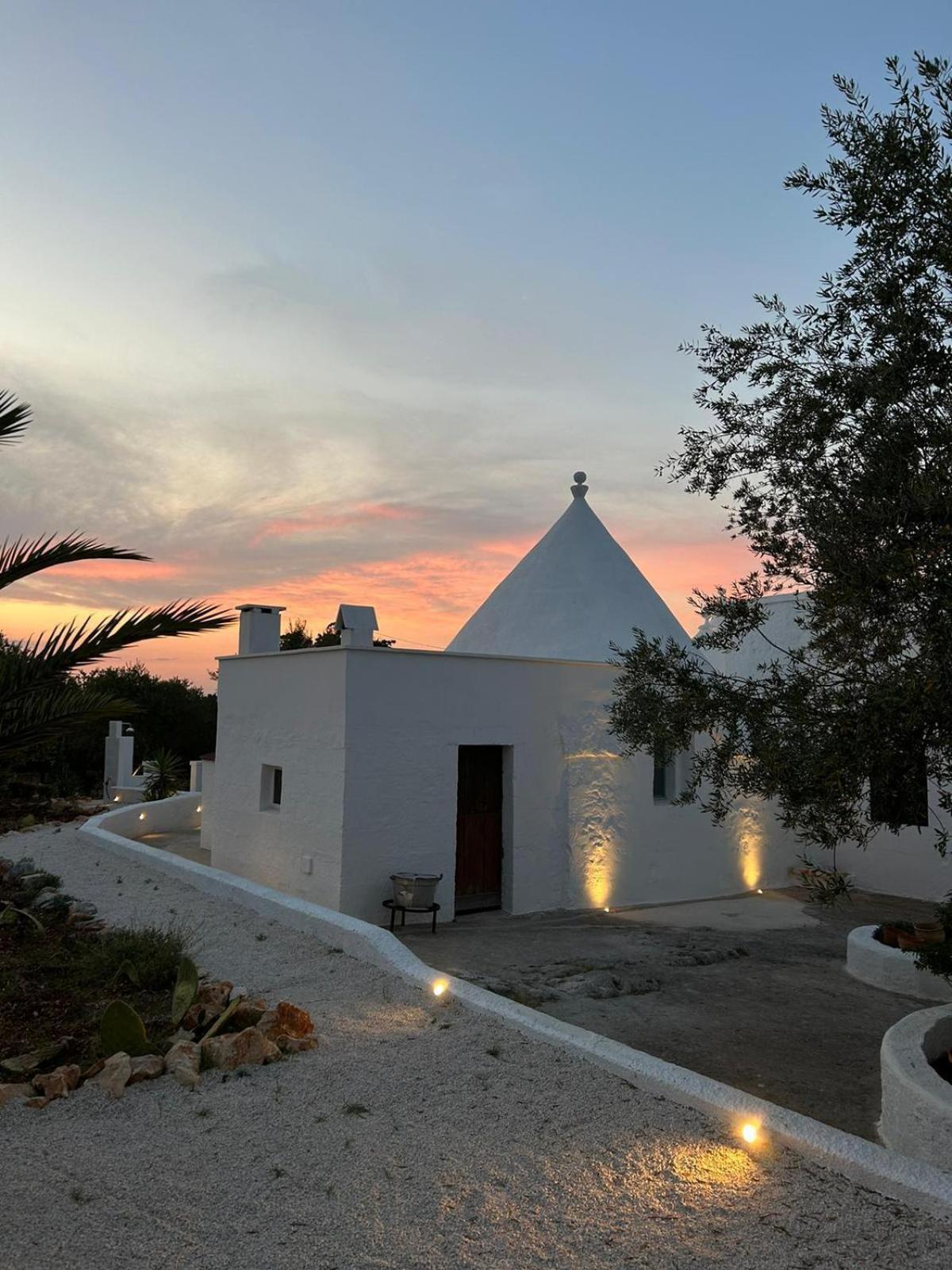 Hostal Trulli In Contrada - Monopoli Exterior foto